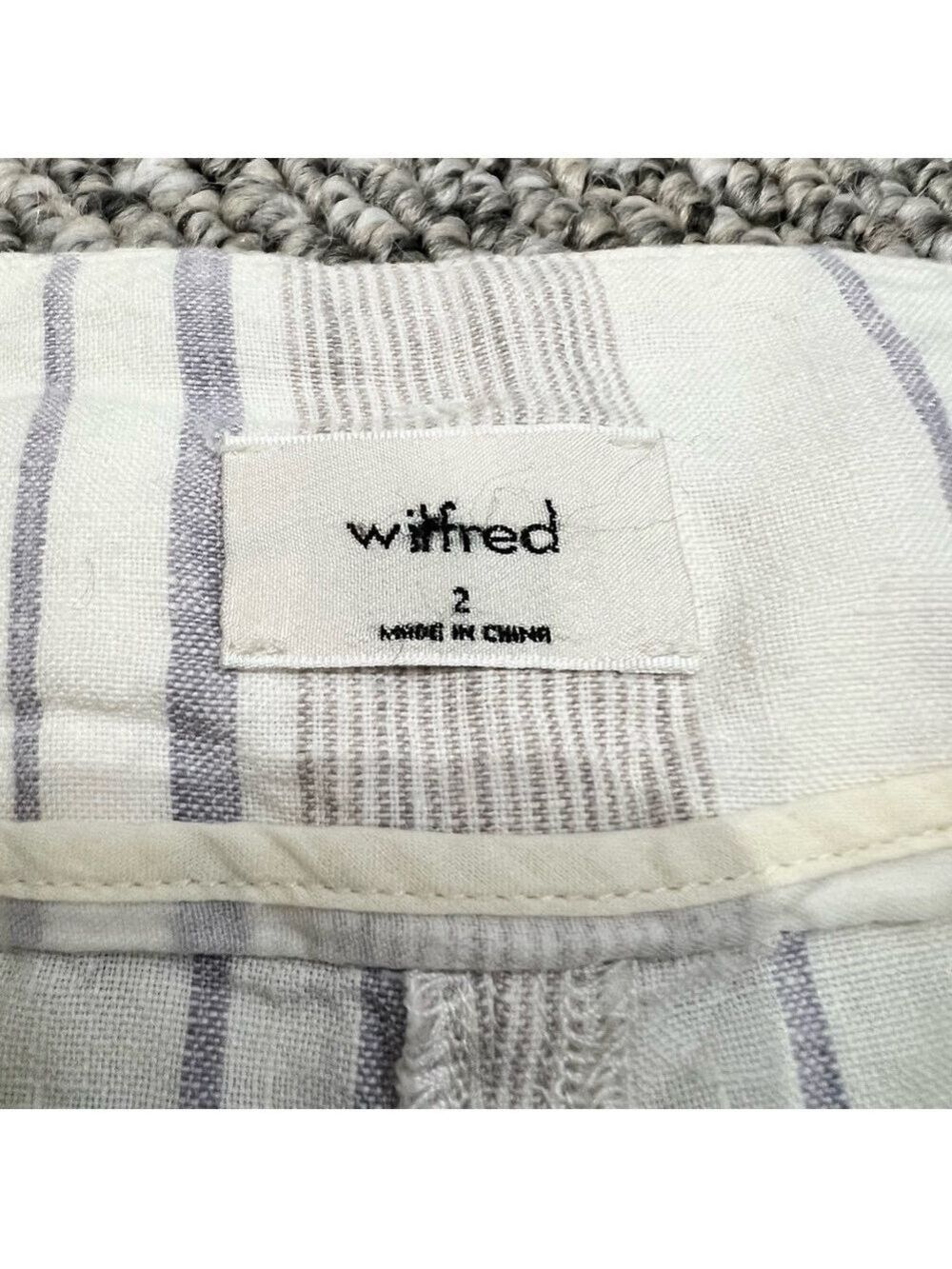 Aritzia Wilfred Gelas 100% linen striped belted paper bag shorts 2 - Picture 10 of 11